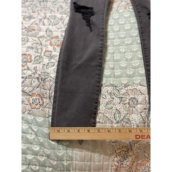 NWT Madewell 9" Mid-Rise Black Skinny Jeans Raw Hem Distressed Women's Size 24P‎ - Picture 3 of 16